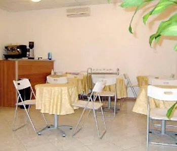 فندق Ricci